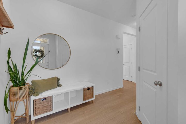 Property Photo:  76 Carringsby Avenue NW  AB T3P 1R9 