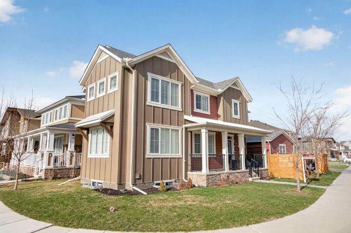 Photo de la propriété:  20 Carrington Circle NW  AB T3P 0Y6 
