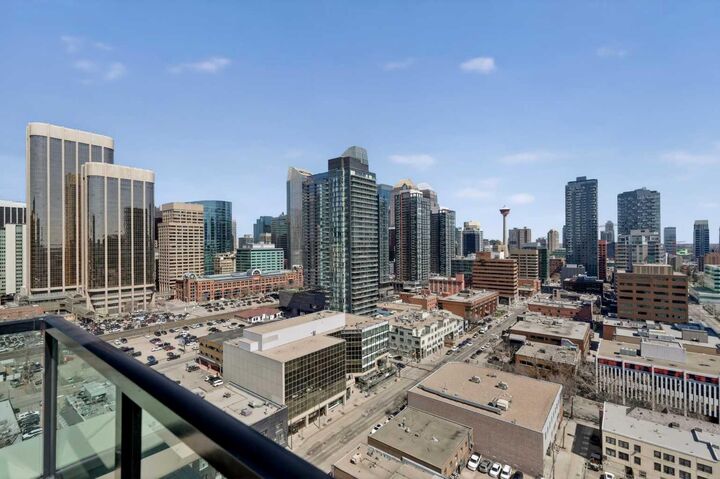 Property Photo:  788 12 Avenue SW 1804  AB T3H 0S2 