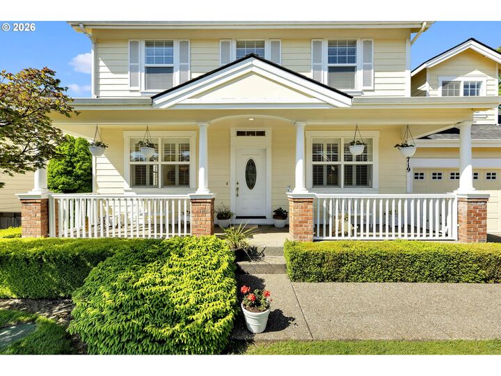 Property Photo:  3719 NW 9th Loop  WA 98607 
