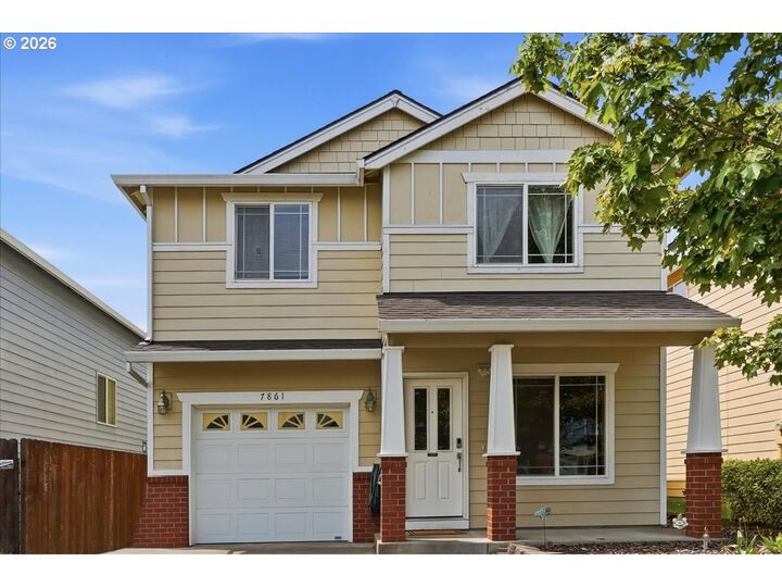 Property Photo:  7861 SE Springwater Dr  OR 97206 