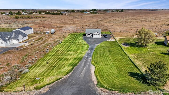 Property Photo:  8903  Stonecrest Road NE  WA 98837 