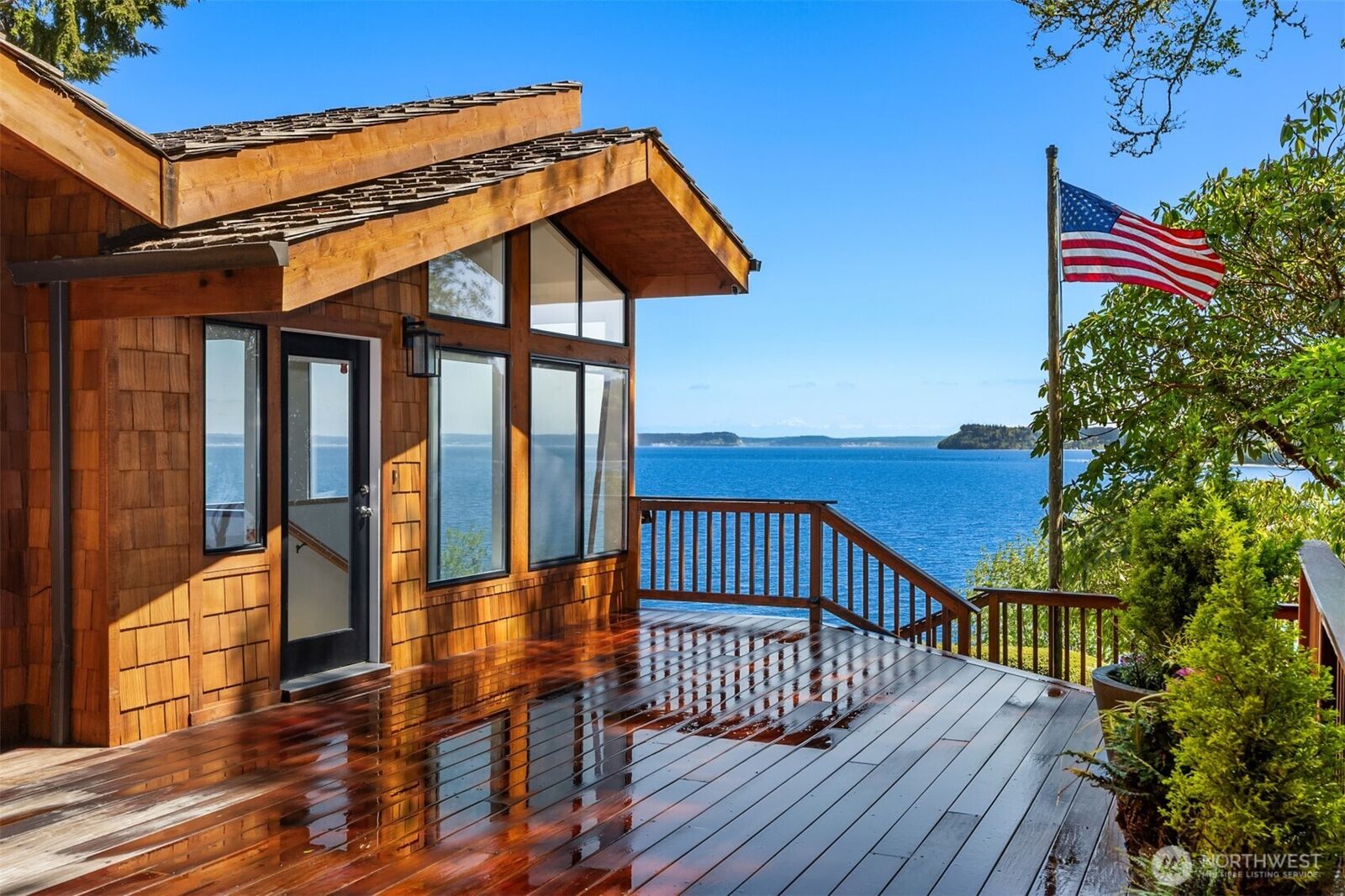 Property Photo:  191  Condon Lane  WA 98365 