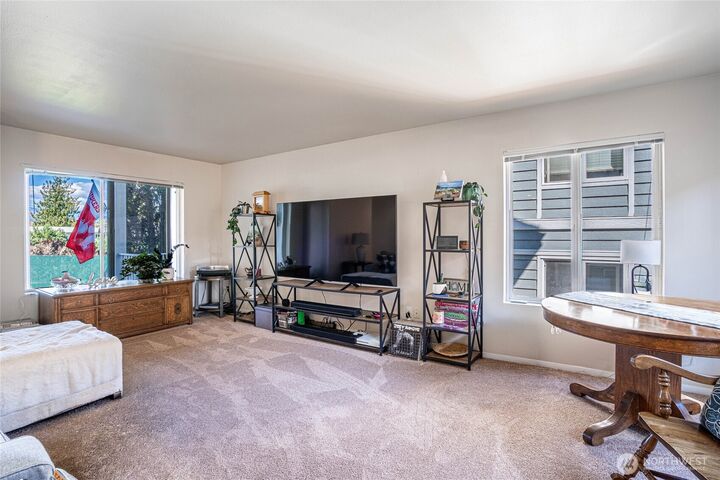 Property Photo:  433 W Webster  WA 98816 