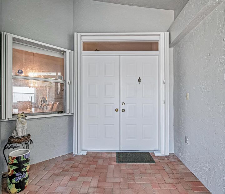 Property Photo:  9822 Harbour Lake Circle  FL 33437 