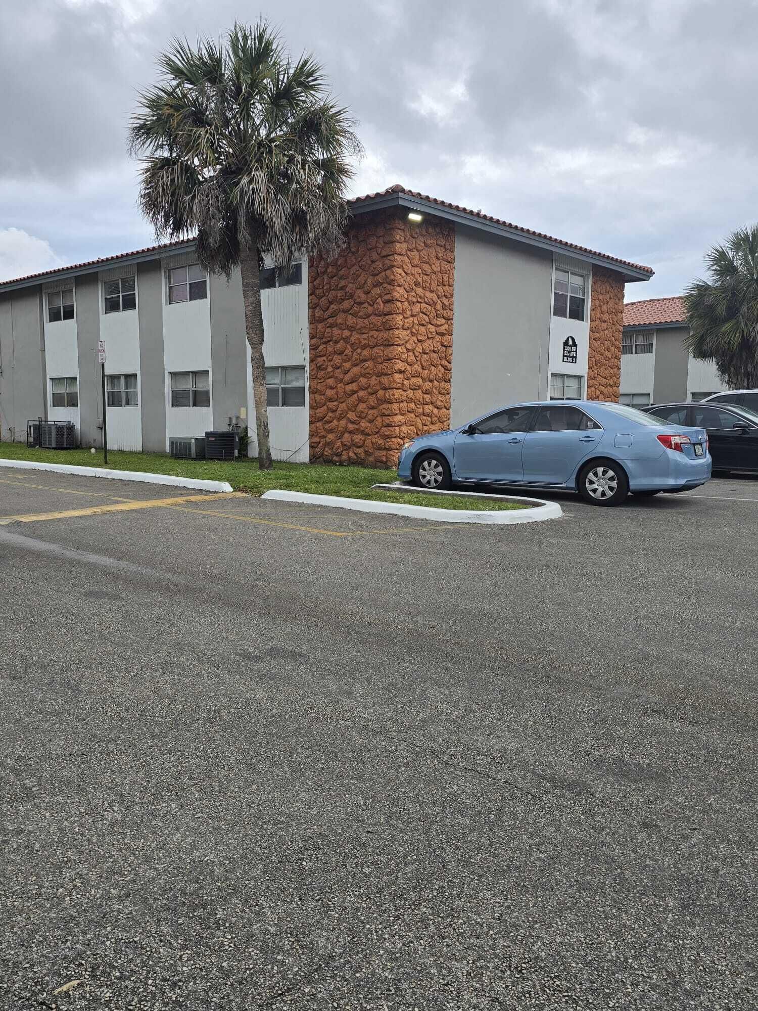 Property Photo:  1201 SW 52nd Avenue 202-2  FL 33068 