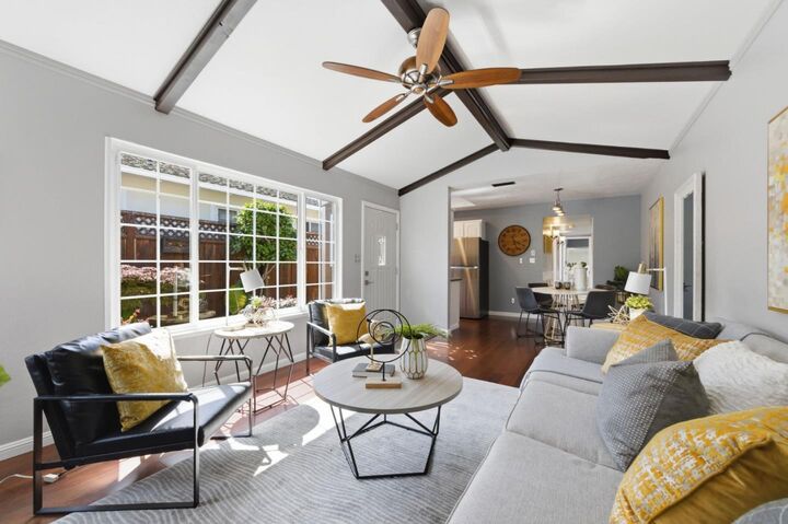 Property Photo:  950 Cherry Street  CA 94070 