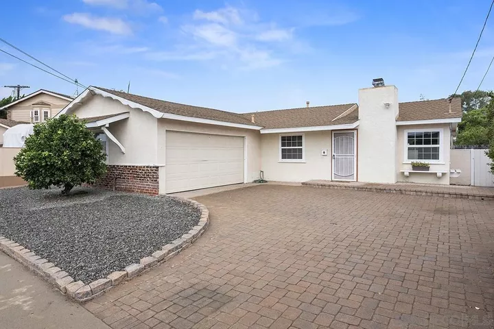 Property Photo:  4148 Cole Way  CA 92117 