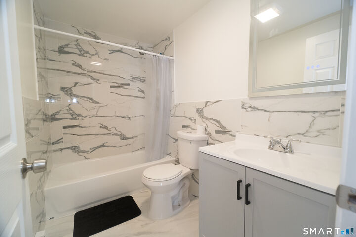 Property Photo:  113 Clark Street  CT 06606 