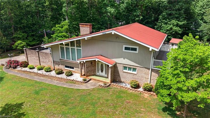 Property Photo:  5138 Red Fox Trail  NC 27205 