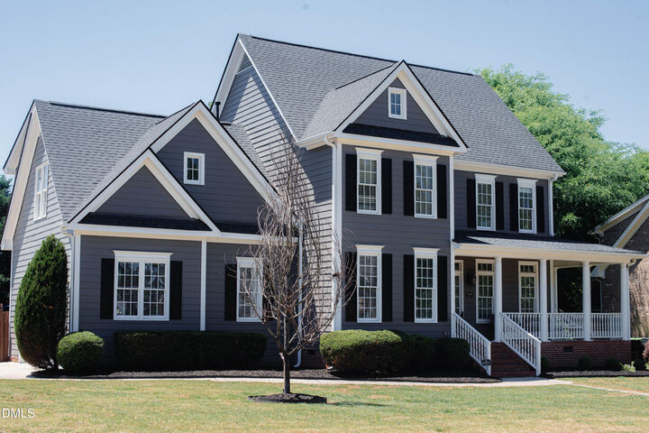 Property Photo: 1114 Clematis Street NC 27545