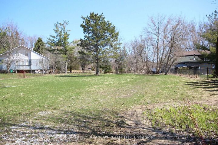 Property Photo:  5766 Penetanguishene Highway  ON L0L 1P0 