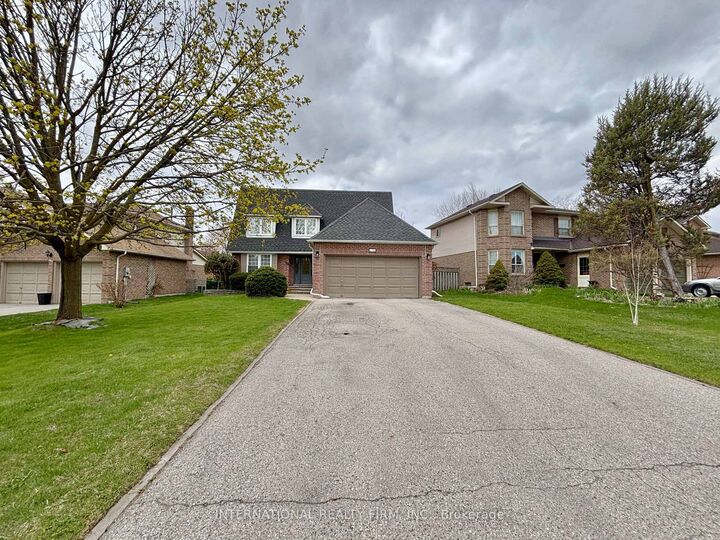 Property Photo: 168 Willow Lane ON L3Y 4J3