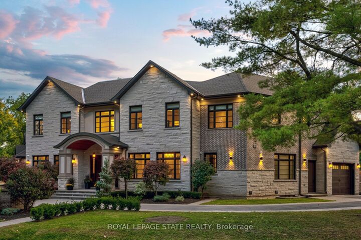 Property Photo: 126 McGregor Crescent ON L9G 1B5