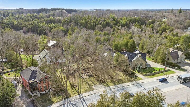 285 Main Street S — photo 1