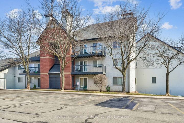 Property Photo: 1450 Glen Abbey Gate 434 ON L6M 2V7
