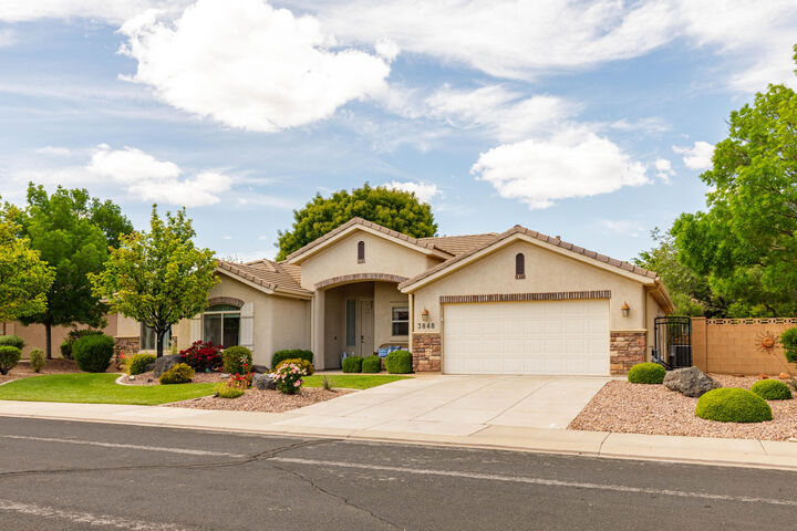Property Photo:  3848 Tess Ln  UT 84765 