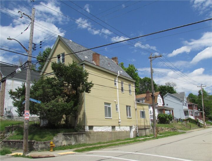 Property Photo:  527 Delmont Ave  PA 15210 