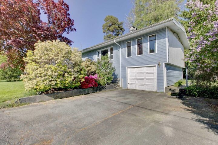 Property Photo: 8505 Howard Crescent BC V2P 5R5