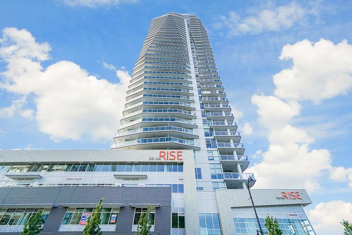 11967 80 Avenue 2005 — photo 1