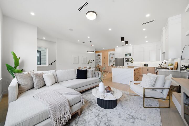 Property Photo: 5406 Manor Street 2 BC V5G 1B7