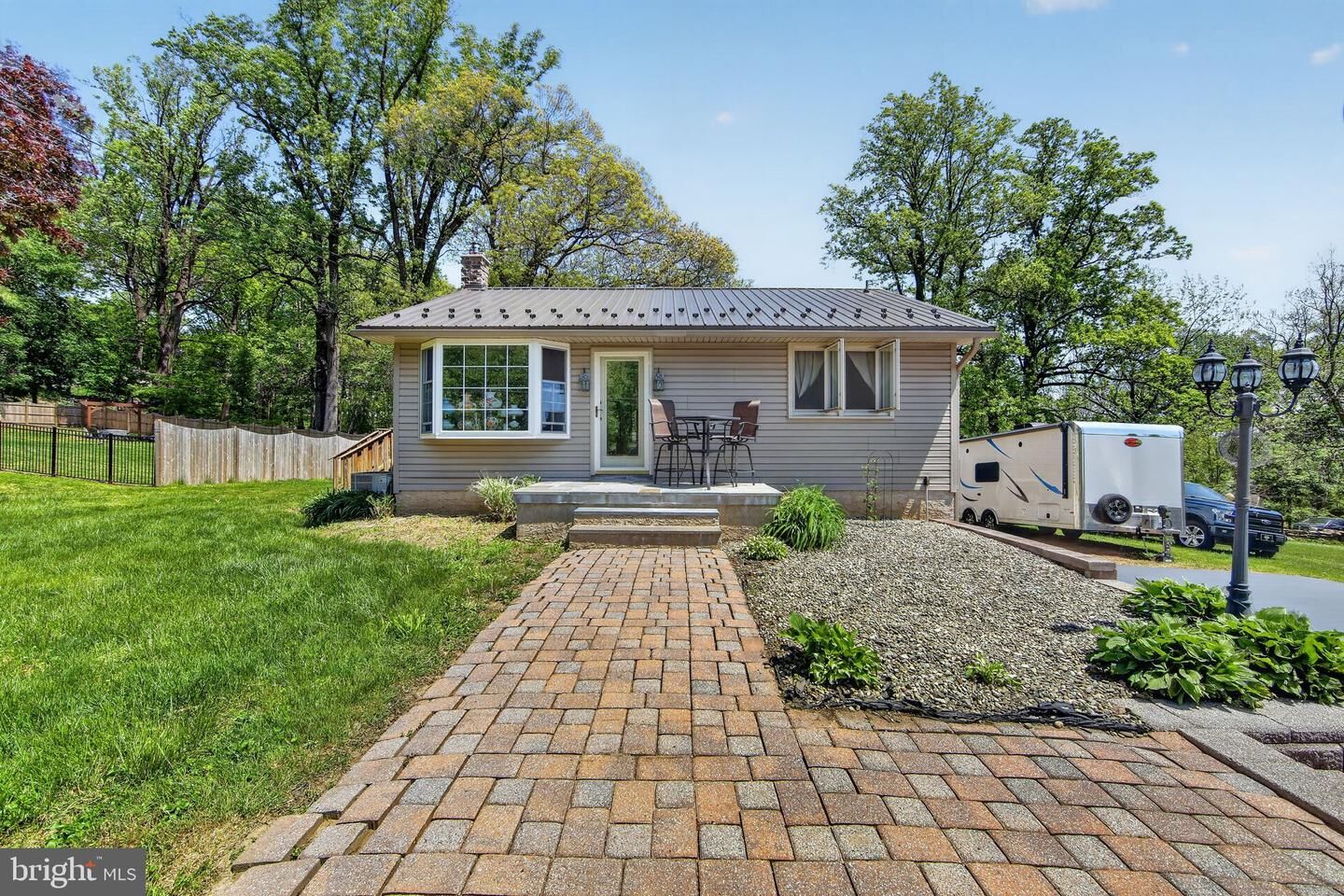 Property Photo:  215 N Limestone Road  PA 19365 