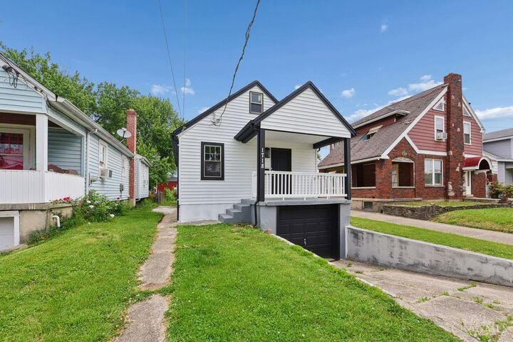 Property Photo:  1718 Waltham Avenue  OH 45239 