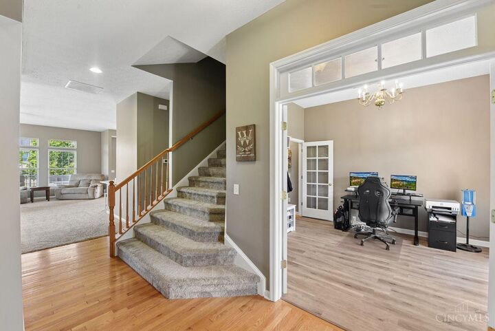Property Photo:  1094 Hayward Circle  OH 45150 