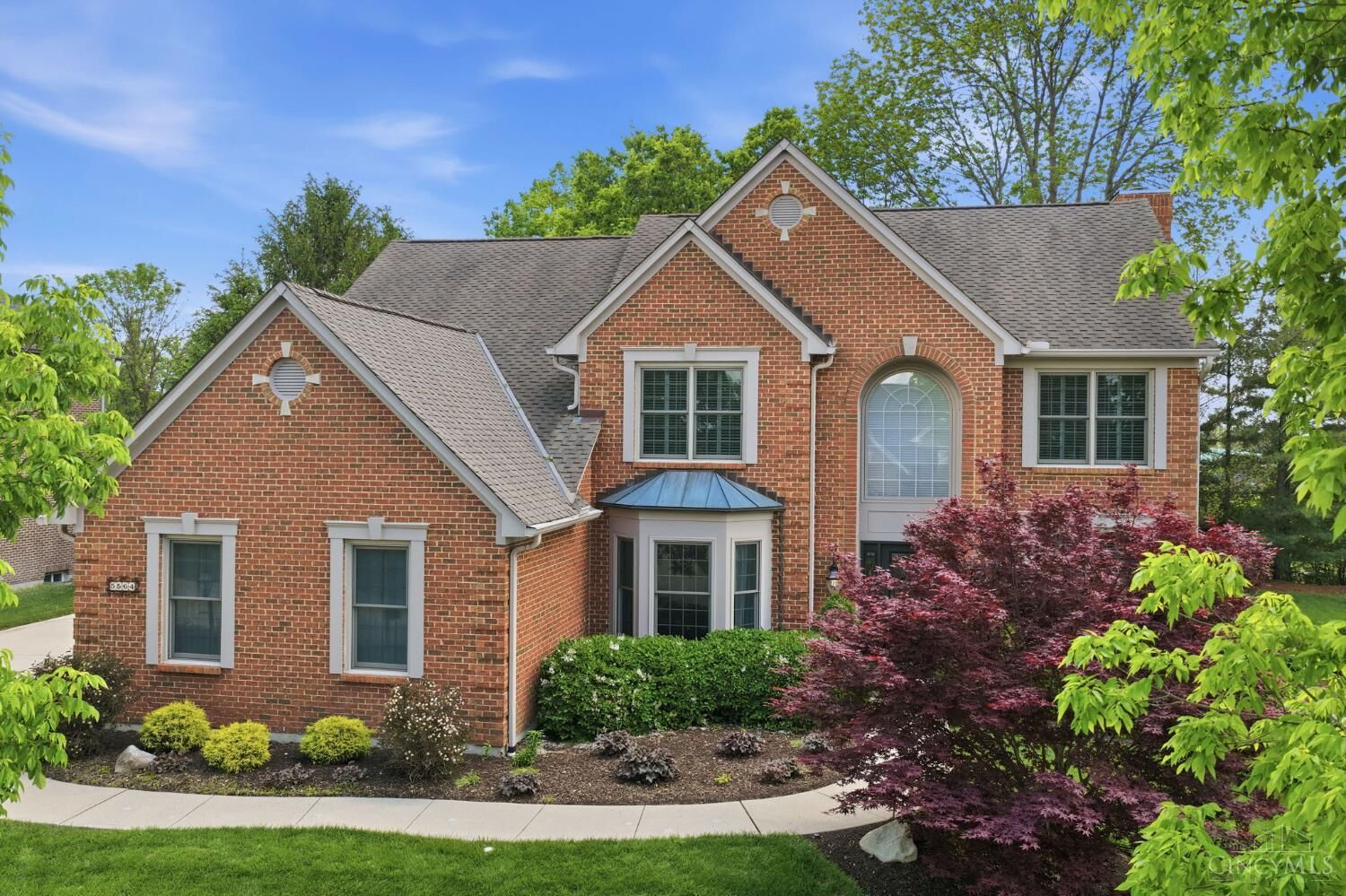 Property Photo:  5564 Oak View Drive  OH 45039 