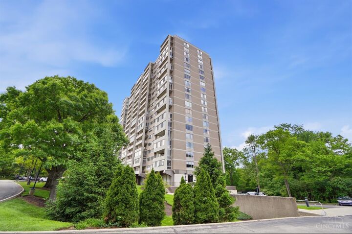 Property Photo: 2324 Madison Road OH 45208