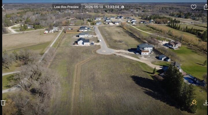 Property Photo:  20 Singh Place  MB R0E 0B2 