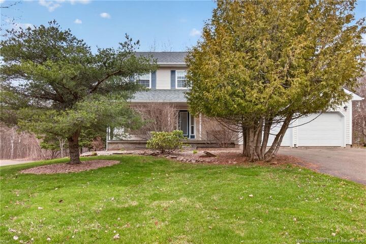 91 Greenwich Drive — photo 1