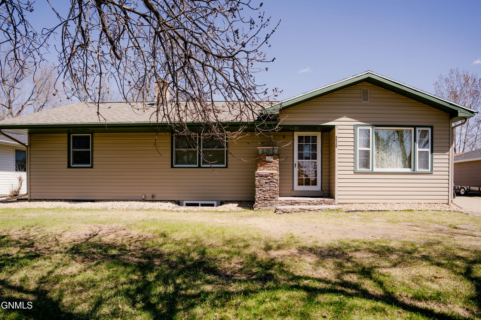 Property Photo: 218 11th Avenue NE ND 58401