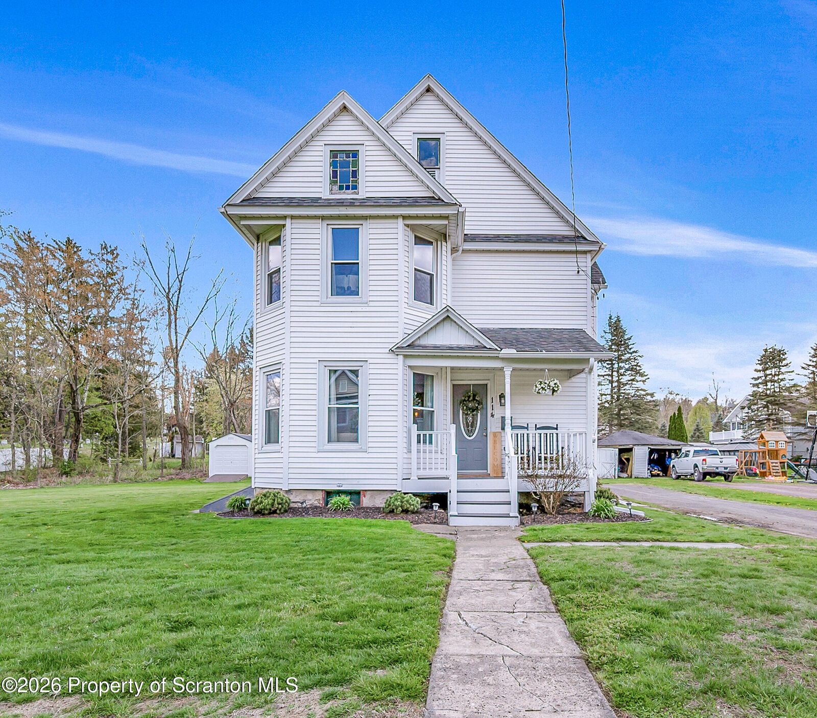 Property Photo:  114 Cemetery Street  PA 18433 
