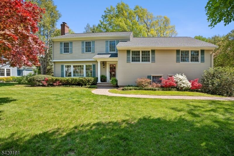 Property Photo:  30 Winding Way  NJ 07940 