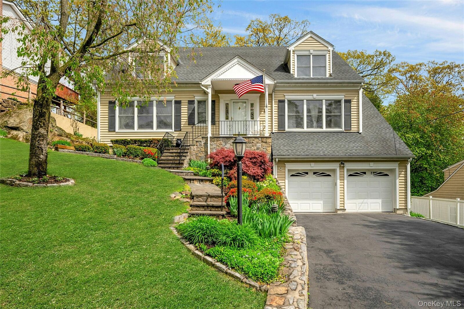 Property Photo:  25 Bellain Avenue  NY 10528 