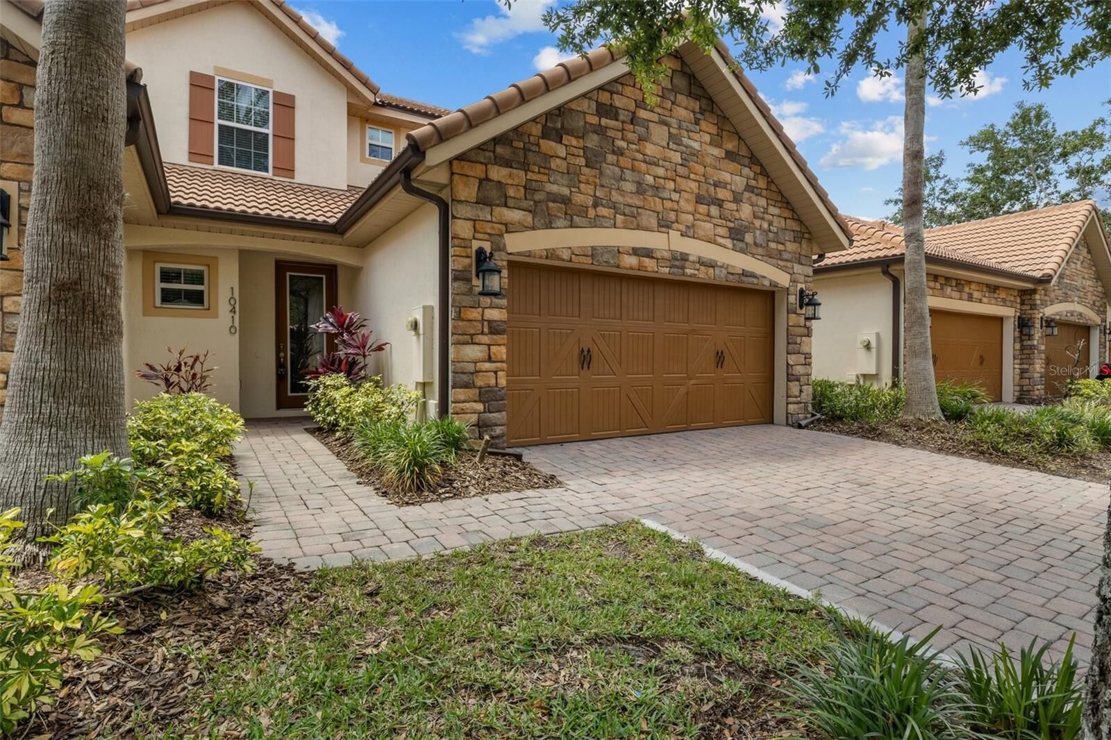 Property Photo:  10410 Belfry Circle  FL 32832 