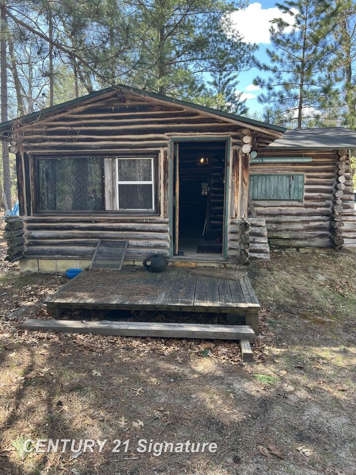 Property Photo:  4330 Sparton Road  MI 48748 