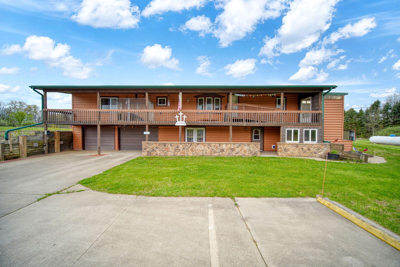 Property Photo:  2750 Maute Road  MI 49240 