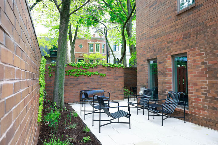 Property Photo:  1926 N Mohawk Street 12  IL 60614 