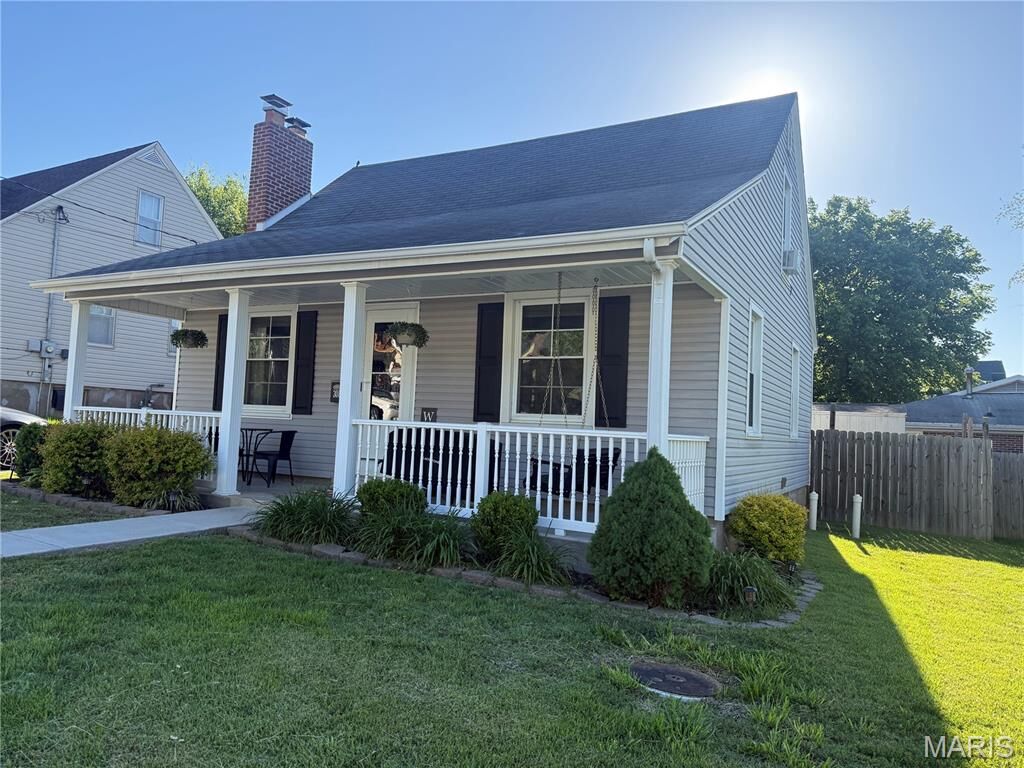 Property Photo: 308 N Ohio Street MO 63755