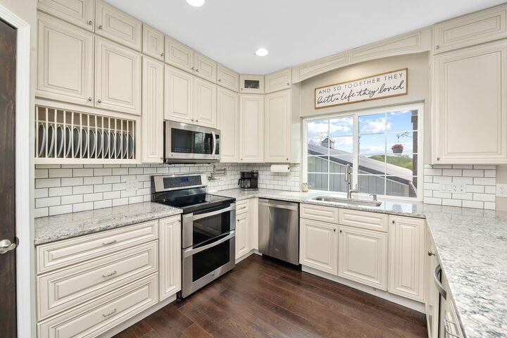 Property Photo:  9939 Decoursey Pike  KY 41015 