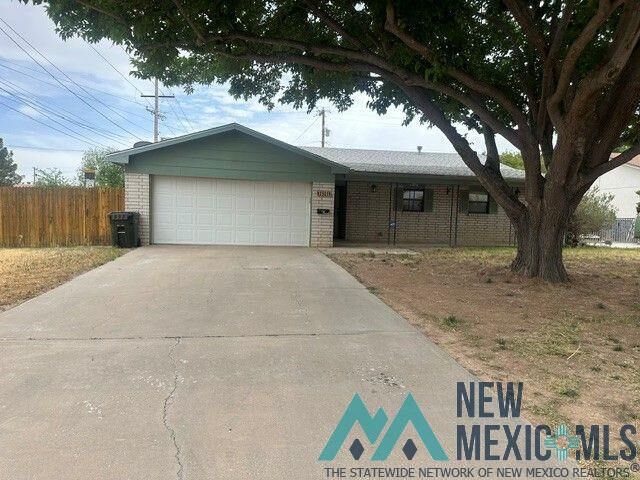 Property Photo:  2501 Spruill Drive  NM 88220 