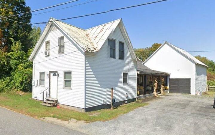 Property Photo:  37 Maple Street  VT 05033 