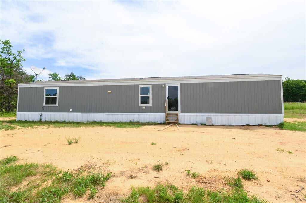 Property Photo:  38570 Ew 1300 Ns 3590 Road  OK 74868 