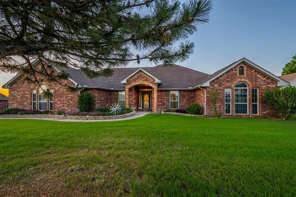 Property Photo: