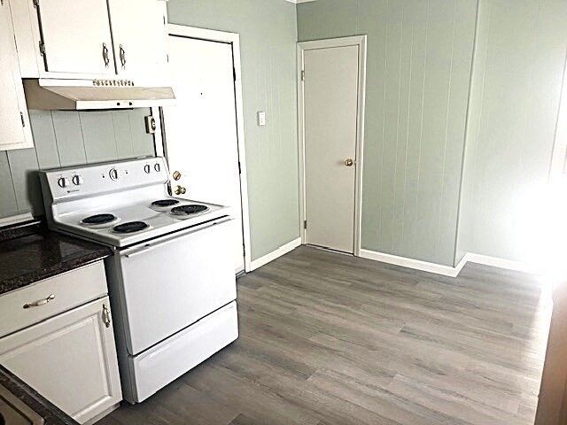 Property Photo:  43 Hamilton St 24  MA 01453 