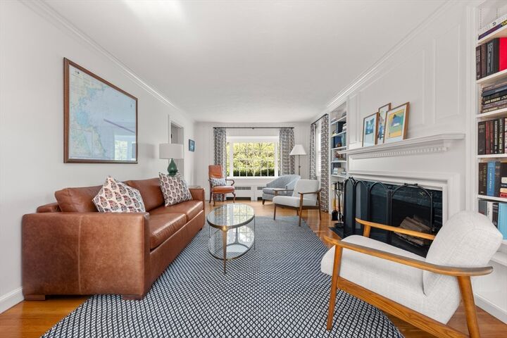 Property Photo: 256 Robbins St MA 02186
