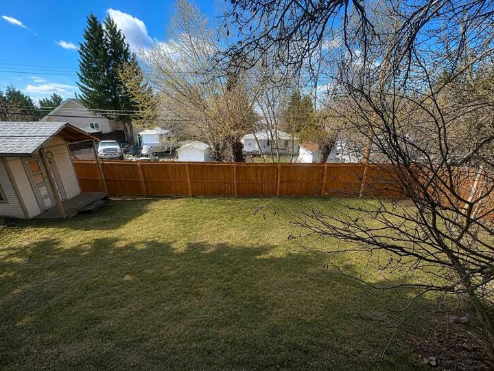 Property Photo: 4410 43 Street AB T4J 1B8