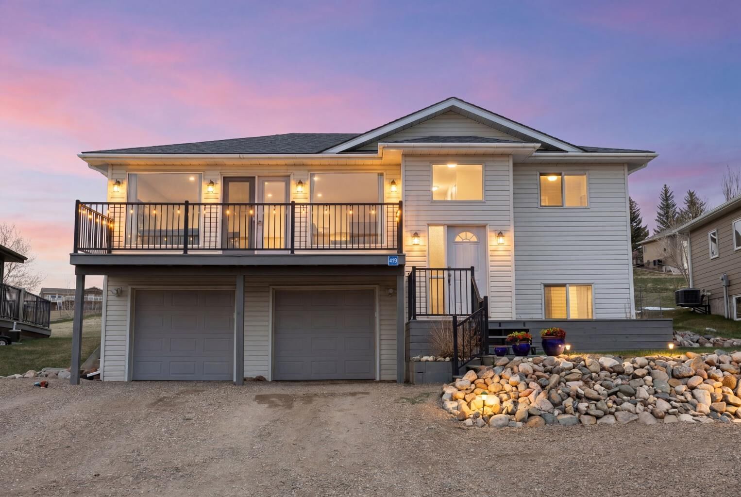 Property Photo: 439 Sunset Drive AB T0L 0G0